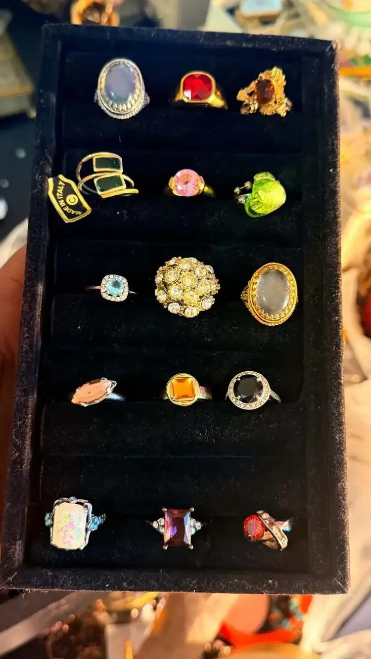 (15)Vintage Style Mixed Metal Faux Gemstone Cocktail Ring Collection